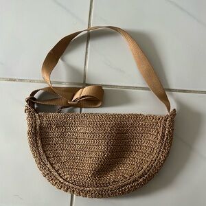 UNIQLO Straw round mini shoulder bag (NWOT)